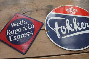 lot 2454 image: Vintage Porcelain Enamel Signs