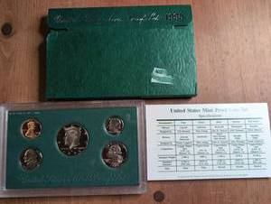 lot 1004 image: United States Mint Proof Coin Set 1995