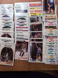 lot 5007 image: Fleer Basketball Trading Cards Lot 1980s-1990s Multiple Players