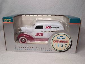 lot 7002 image: Liberty Classics 1937 Chevrolet Bank Die-Cast Metal ACE Hardware Petes Hardware