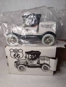 lot 7010 image: Main Street U.S.A. Route 66 Die Cast Model Car Bank