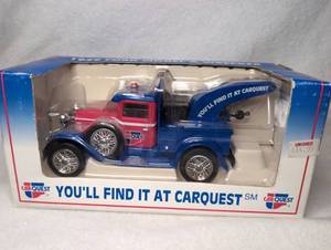 lot 7016 image: CarQuest 1929 Ford Model A Wrecker Die Cast Metal Coin Bank