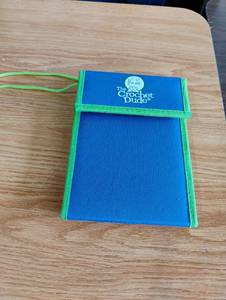 lot 1506 image: The Crochet Dude Organizer Roll Blue Green