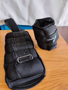 lot 1512 image: Sportmee Ankle Weights Pair