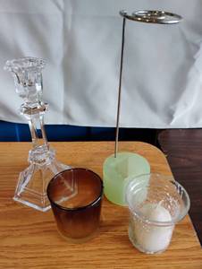 lot 1515 image: Glass Candlestick and Glass Holders