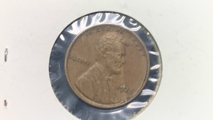 lot 10 image: 1928 Lincoln Cent Penny Coin RC50