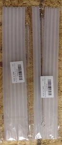 lot 108 image: Six pack straws with cleaning brush set of two DP60