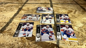 lot 156 image: Lot of 21 - Islanders and Stars Hockey Cards Upper Deck Extended Series