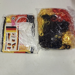 lot 3359 image: Soccer Fan Cheer 7pcs (Germany)