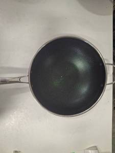lot 3747 image: Hexclad 12 Inch Wok Pan