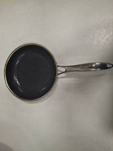 lot 3755 image: Hexclad 8 Inch Fry Pan