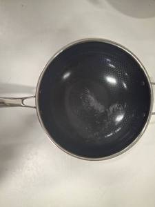 lot 3756 image: Hexclad 12 Inch Wok Pan