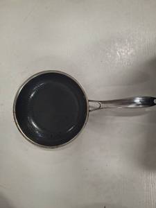 lot 3774 image: Hexclad 8 Inch Fry Pan
