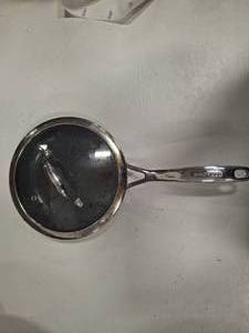 lot 3794 image: Henckels 8 Inch Fry Pan With Lid
