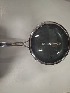lot 3801 image: Henckels 10 Inch Fry Pan With Lid