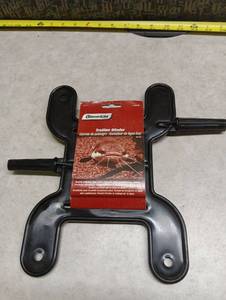 lot 45 image: SecureLine Trotline Winder S6148