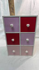 lot 4 image: 6-Drawer Storage Organizer with Heart Knobs