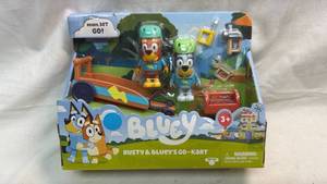 lot 150 image: Bluey - Rusty & Blueys Go-Kart Playset with 2 Figures and 6 Accessories