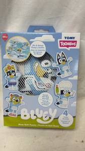 lot 177 image: TOMY Toomies Bluey Bath Puzzle 4 Foam Puzzles Mix Match Outfits 18m