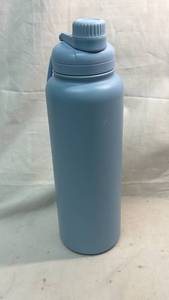 lot 224 image: Insulated Water Bottle with Carry Handle and Screw Cap