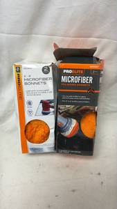 lot 229 image: ProElite Microfiber Polishing Bonnets 5-6 inch 880500 2 Pack