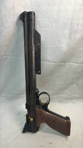 lot 255 image: American Classic Model 1377 Air Pistol