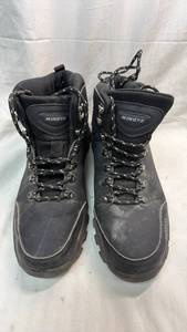 lot 269 image: Mingye Hiking Boots - Black Lace-Up Fashion