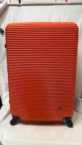 lot 278 image: Hardside Spinner Luggage Orange Ribbed 4-Wheel Suitcase