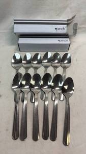 lot 349 image: Pinch PHD-TS Flatware Set 24 Teaspoons