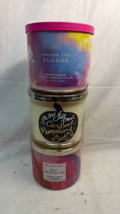 lot 416 image: Scented Candle 3-Pack
