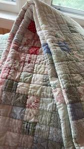 lot 1034 image: Eddie Bauer Queen Size Patchwork Quilt with Shades of Pink, Green and Blue Fabric Squares