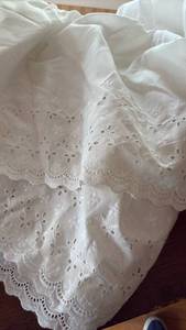 lot 1035 image: Full Size Eyelet Bed Skirt, Floral Sheets and Pillowcases, Mattress Cover, Sheets and Pillow Shams