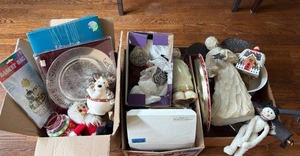 lot 1046 image: 3 Christmas Mystery Boxes Quality Items