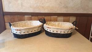lot 1067 image: 18 Inch  Large Woven Baskets with Halloween Fabric Liner