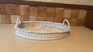 lot 1069 image: Vintage Wicker Serving Tray 20 Inch