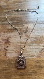 lot 2003 image: Masonic Fob. Knight Helmet c1910, U.S. Army Medical Corps Collar Insignia Pin, & WW2 French Croix De Guerre Cross Mini Medal