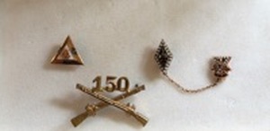 lot 2004 image: Tau Kappa Epsilon (TKE) Fraternity Pin, Yellow Gold Mu Phi Epsilon Fraternity Pin, Original WWII US Army 150th Infantry Officer Insignia Collar Pin