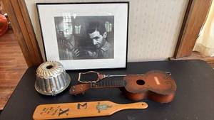 lot 2054 image: Vintage Regal Ukulele and Other Vintage Items