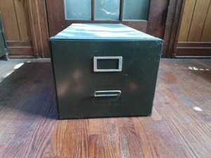 lot 5002 image: Pentofile File Coder NEW YORK Paternoster Metal  File Box