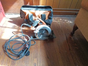 lot 5007 image: Ridgid Circular Saw - Works