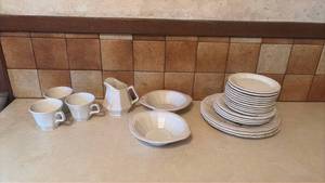 lot 5023 image: White Ceramic Dinnerware