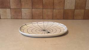 lot 4012 image: Eddie Bauer, 14 Inch, Ceramic, Serving Platter