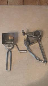 lot 4016 image: Kitchen Utensil Set 2-Piece Rotary Grater and Ricer