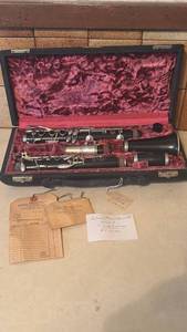 lot 4026 image: Vintage Clarinet