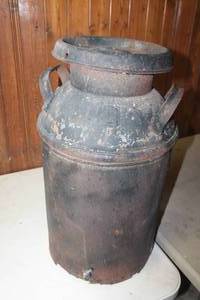 lot 2619 image: Vintage Milk Can