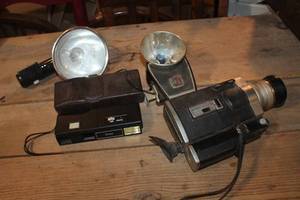 lot 2629 image: Vintage Cameras and More