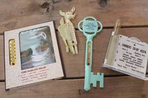 lot 2683 image: Vintage Thermometers and More