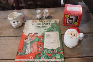 lot 2698 image: Vintage Santa Mug wcrack and More