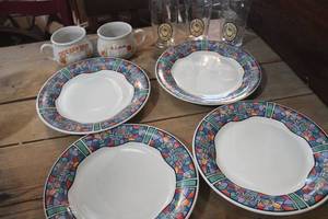 lot 2699 image: Coca-Cola Plates, Soup Mugs and More