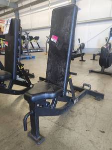 lot 1030 image: Hammer Strength Adjustable Weight Bench